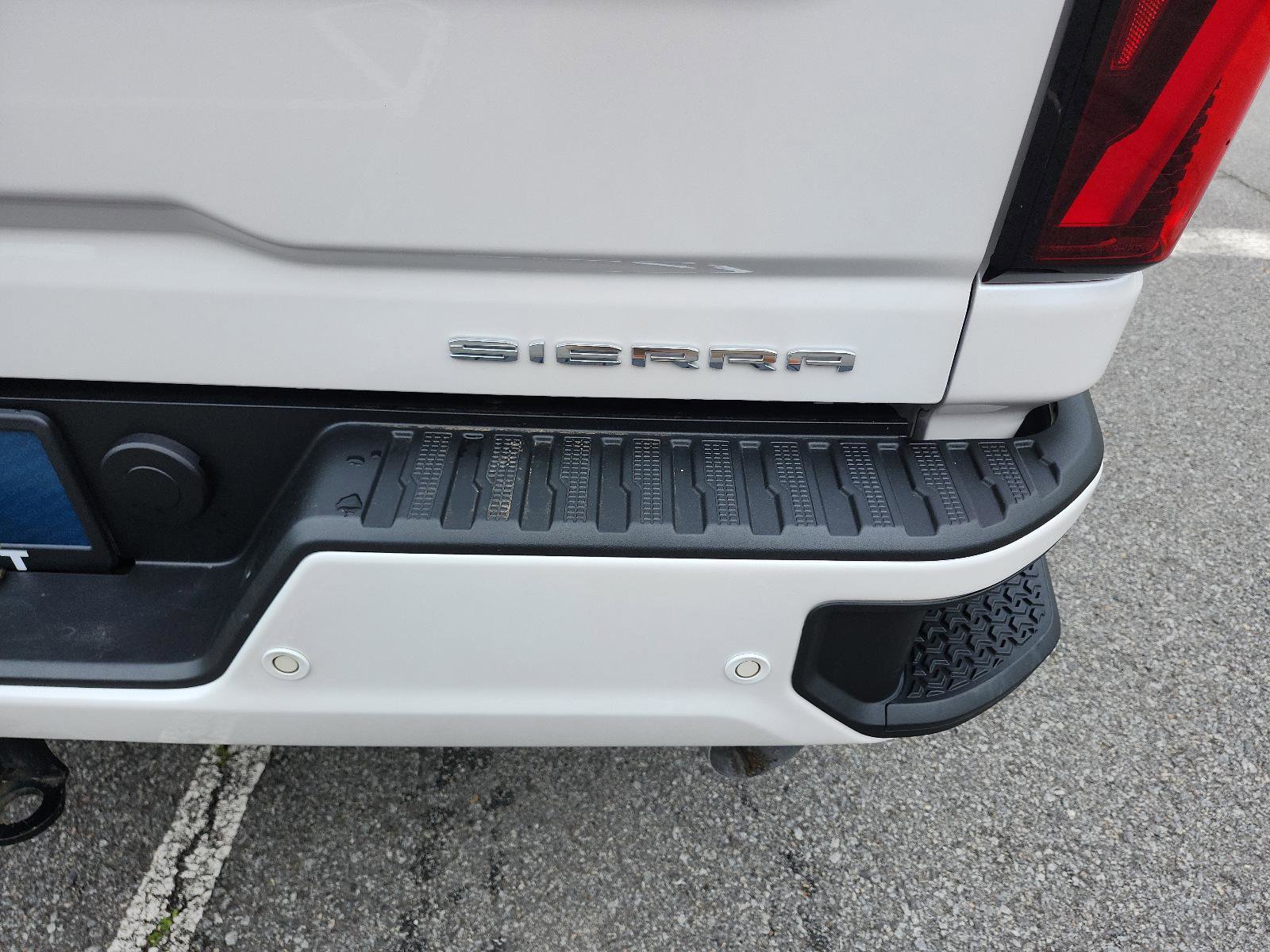 Certified 2025 GMC Sierra 2500 Denali Ultimate AWD/4WD image 5