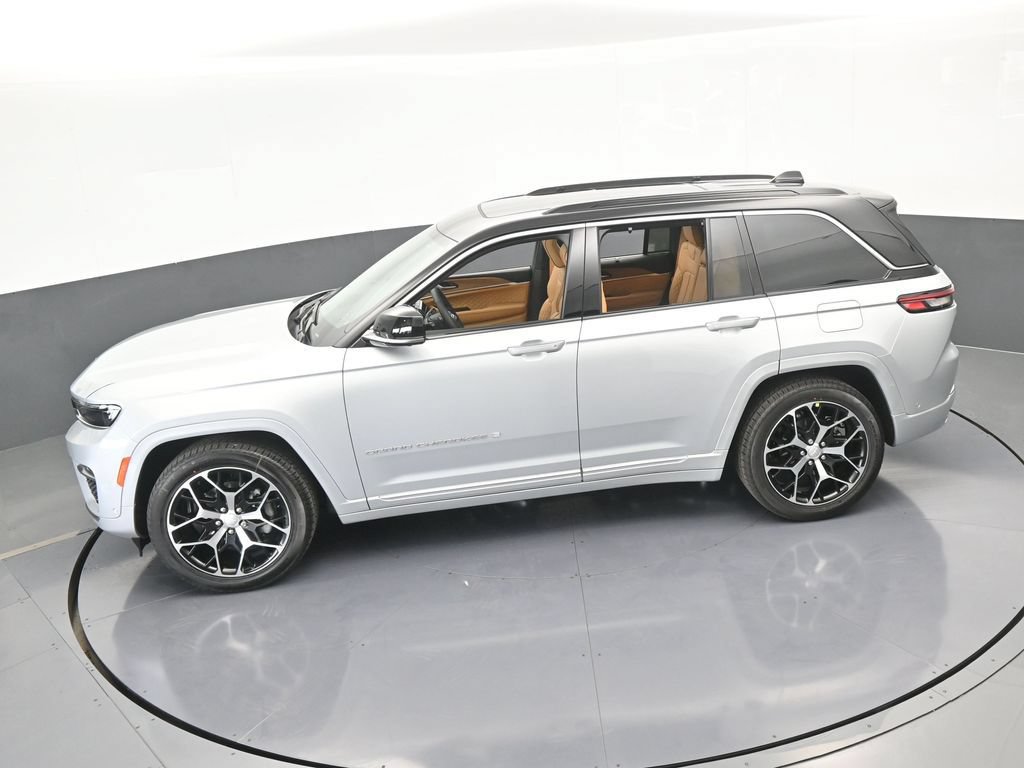 New 2025 Jeep Grand Cherokee Summit AWD/4WD image 63