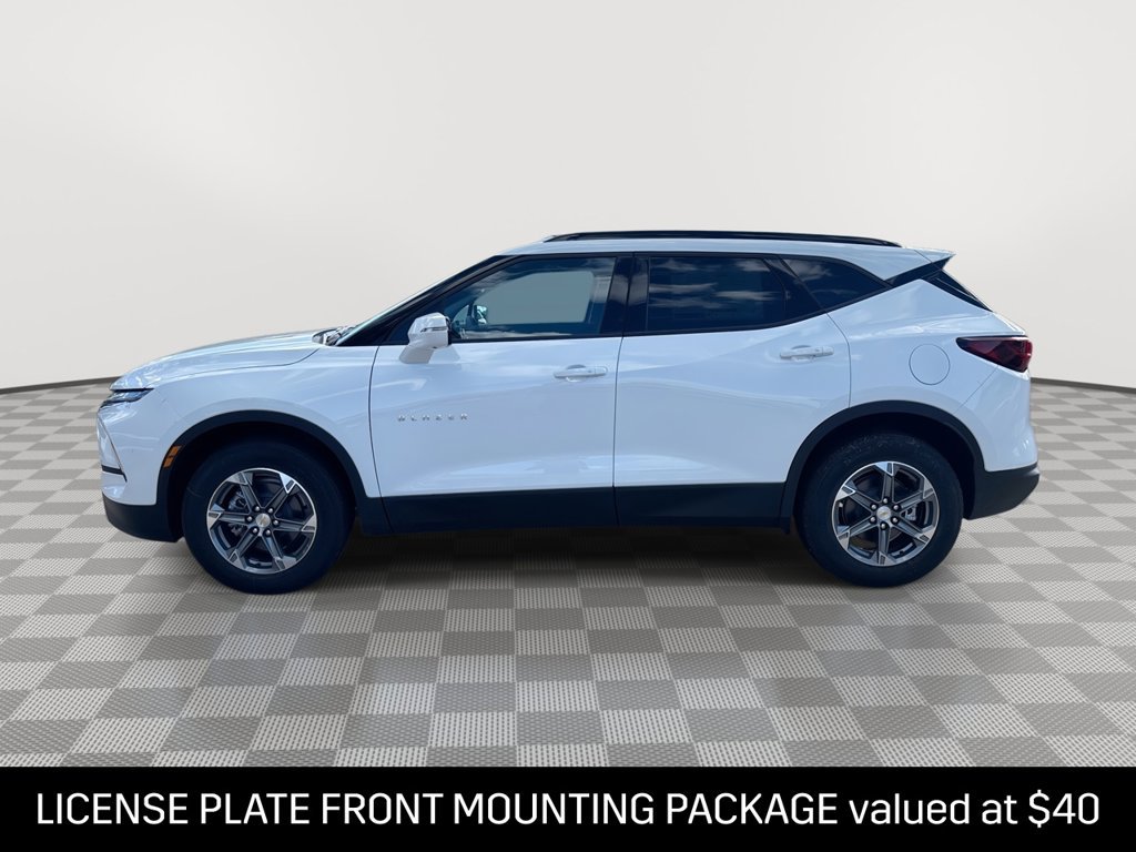New 2026 Chevrolet Blazer LT w/ Sound & Technology Package AWD/4WD image 6