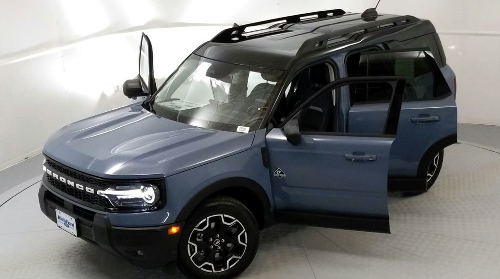 New 2025 Ford Bronco Sport Outer Banks w/ Outer Banks Tech Package+ image 24