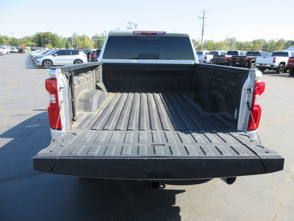 Certified 2022 Chevrolet Silverado 2500 High Country w/ Safety Package II AWD/4WD image 8