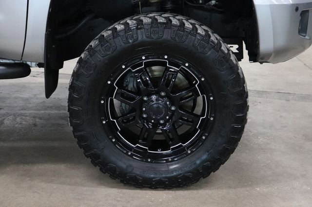 Used 2019 Toyota Tundra Platinum AWD/4WD image 30