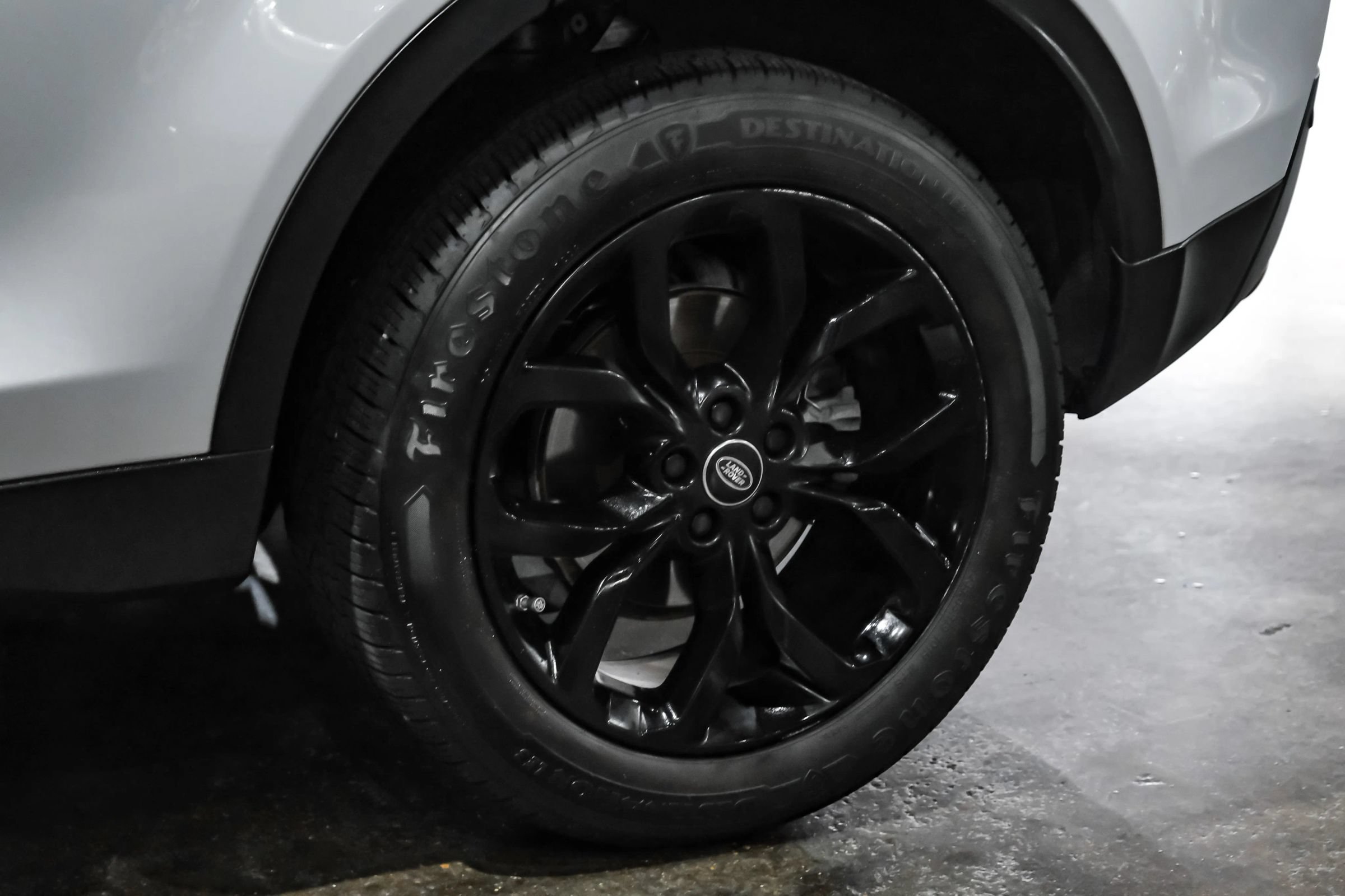 Used 2015 Land Rover Discovery Sport HSE AWD/4WD image 54