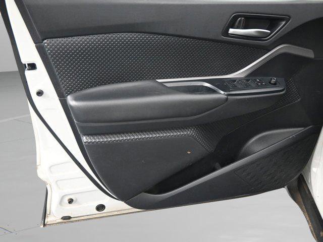 Certified 2020 Toyota C-HR LE FWD image 30