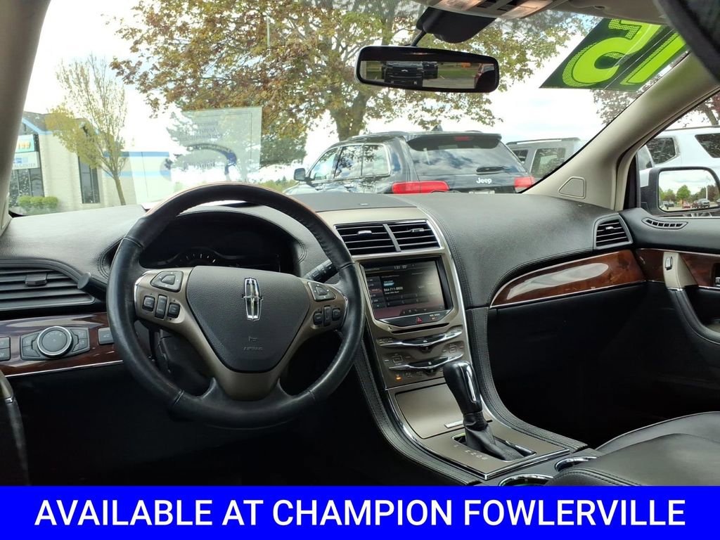 Used 2015 Lincoln MKX AWD w/ Equipment Group 102A image 9