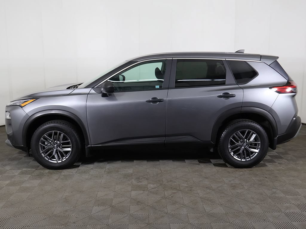 Used 2023 Nissan Rogue S AWD/4WD image 14