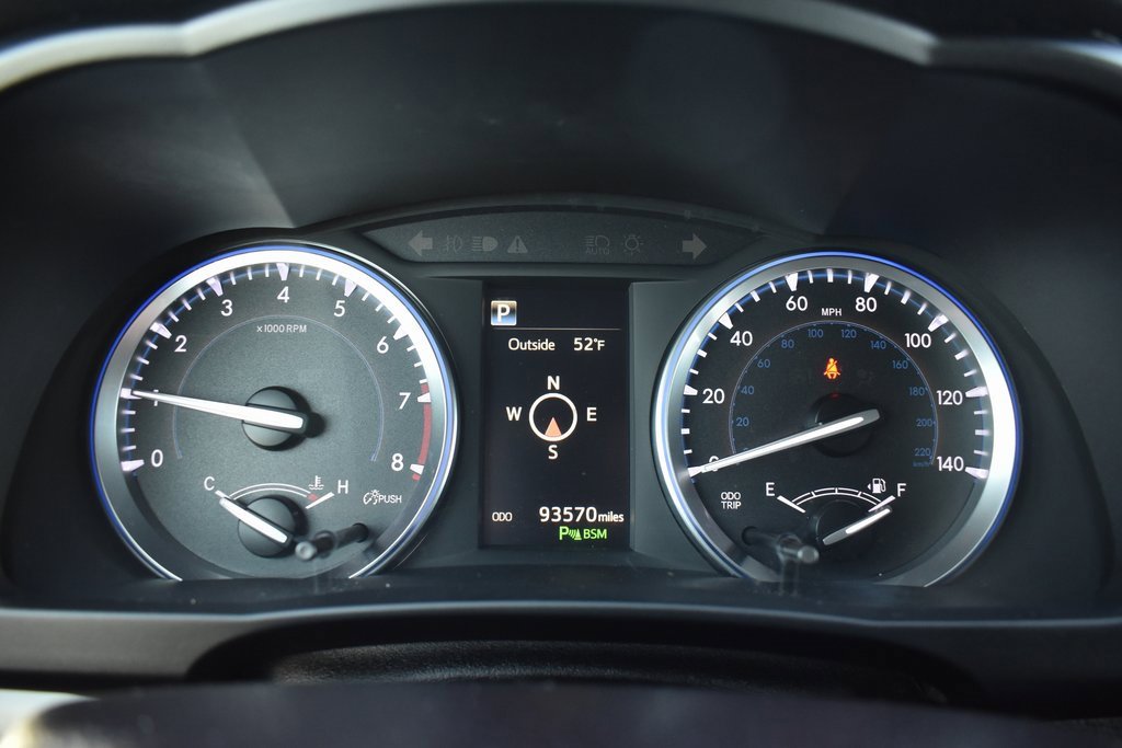 Used 2018 Toyota Highlander Limited image 20