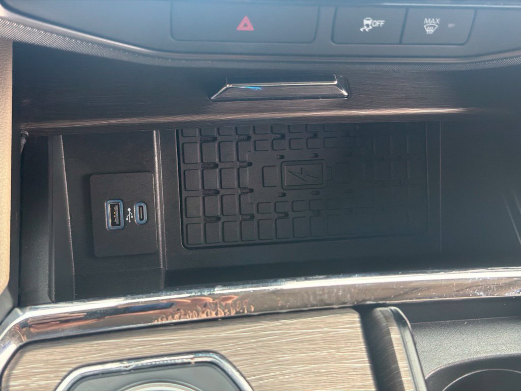 Used 2023 Ford Expedition Limited AWD/4WD image 19