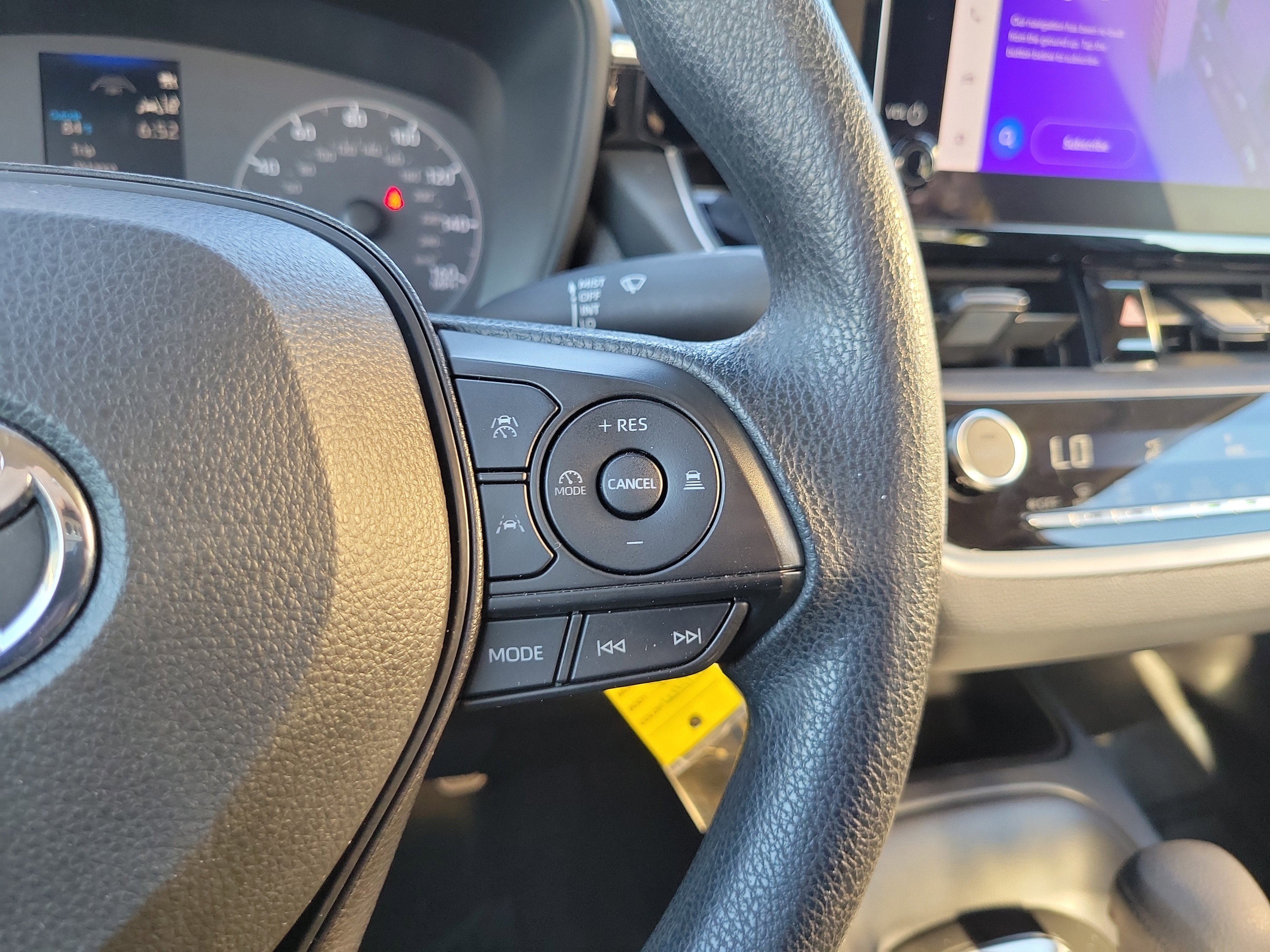 Used 2023 Toyota Corolla LE image 17