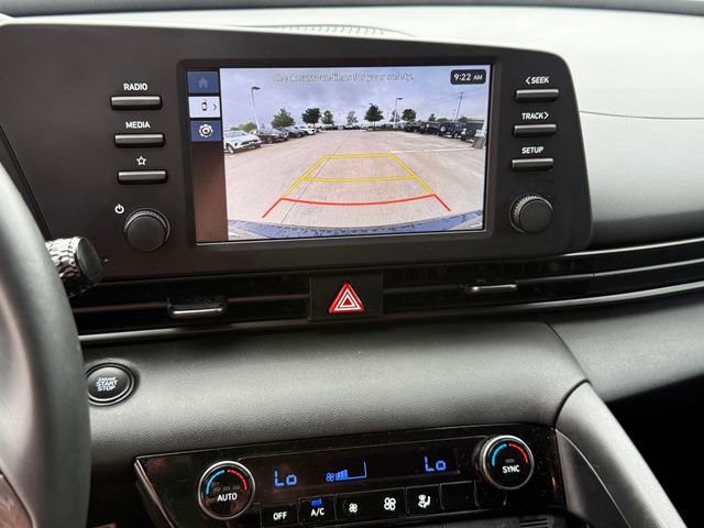 Used 2025 Hyundai Elantra Sport image 20