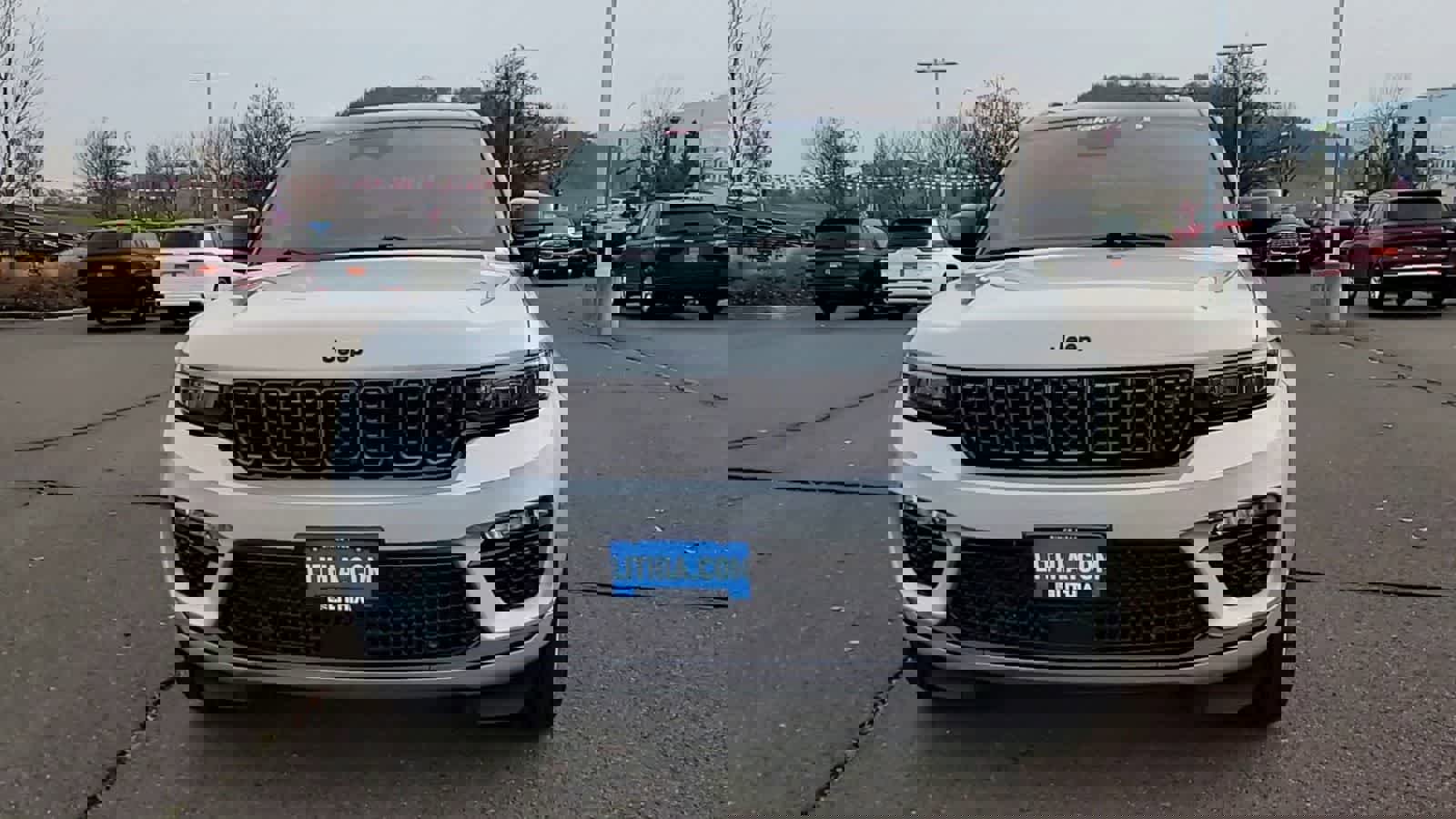 Used 2023 Jeep Grand Cherokee Summit image 3