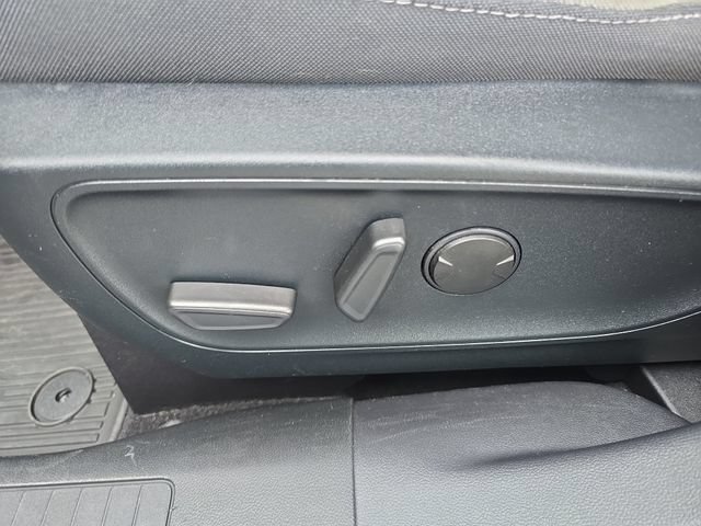 Certified 2020 Ford Escape SE AWD/4WD image 13