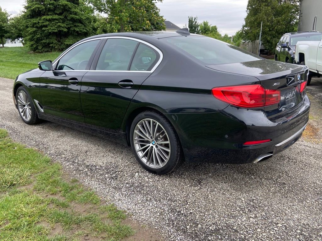 Used 2019 BMW 540i xDrive w/ Convenience Package AWD/4WD image 3