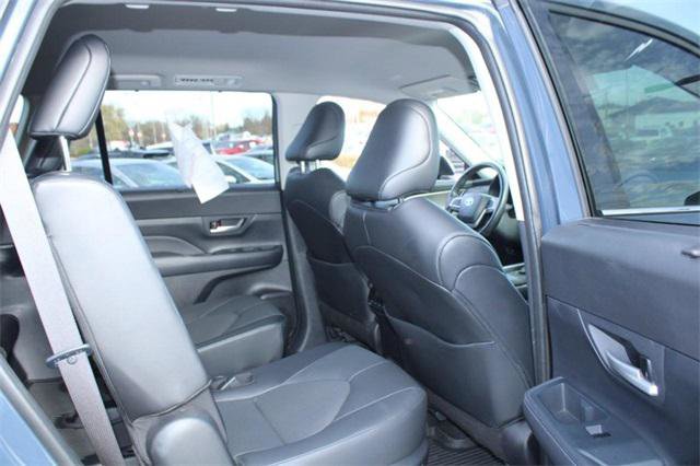 Certified 2024 Toyota Grand Highlander AWD image 10