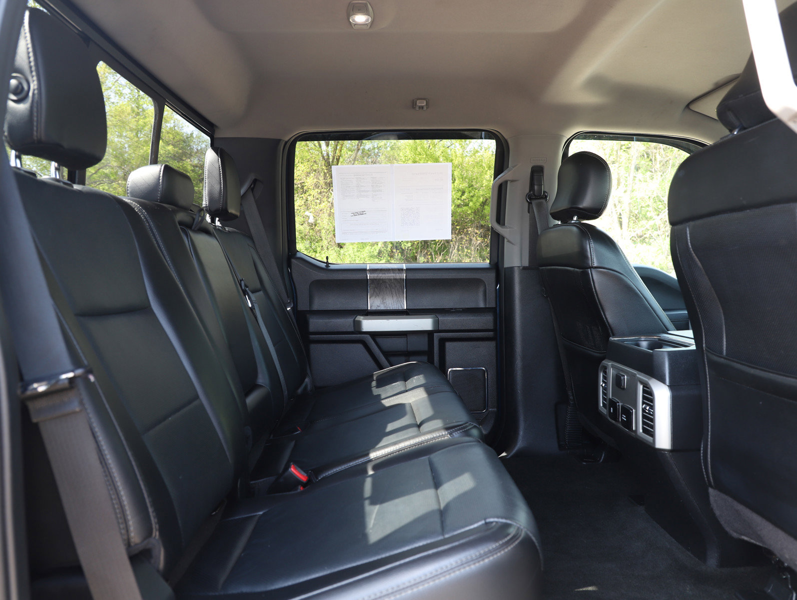 Used 2017 Ford F350 Lariat AWD/4WD image 14