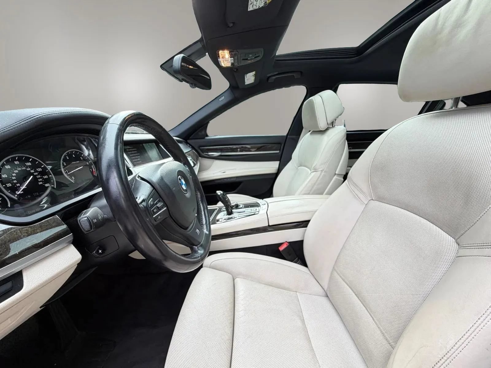 Used 2013 BMW 750Li RWD image 13