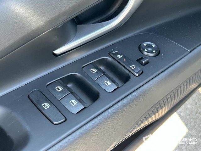 New 2026 Hyundai Elantra SE FWD image 14