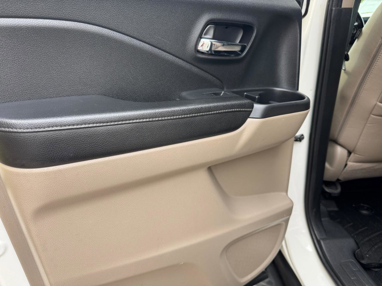 Used 2017 Honda Ridgeline RTL-T image 26