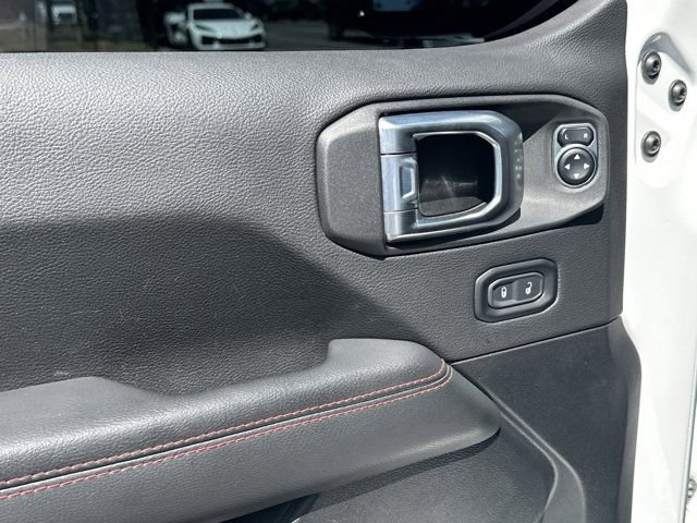 Used 2021 Jeep Gladiator Rubicon AWD/4WD image 14