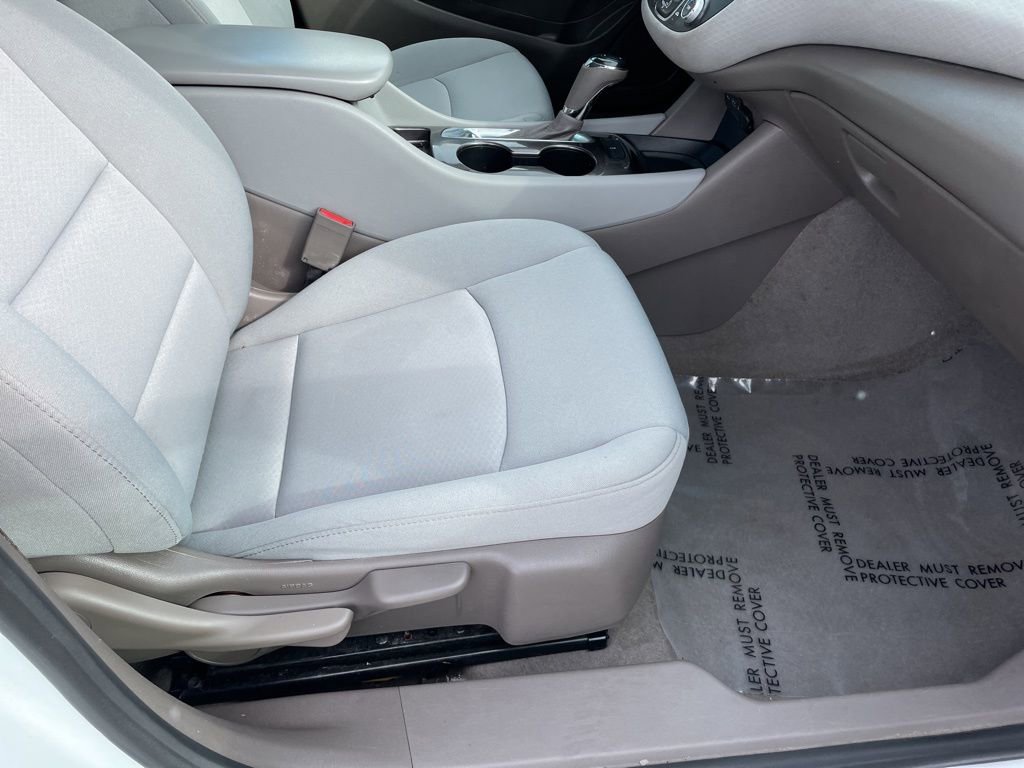 Used 2020 Chevrolet Malibu LS image 26