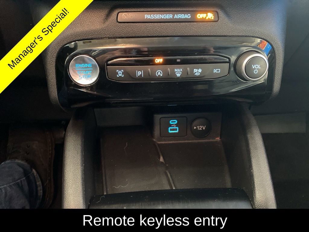 Used 2023 Ford Escape Platinum image 8