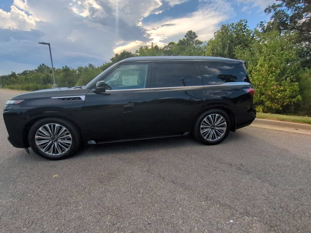 New 2027 INFINITI QX80 Luxe w/ Cargo Package RWD image 5
