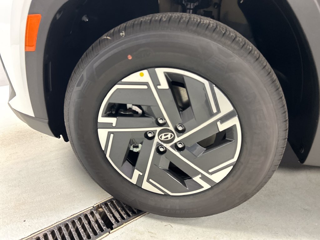 New 2026 Hyundai Tucson Blue SE AWD/4WD image 9