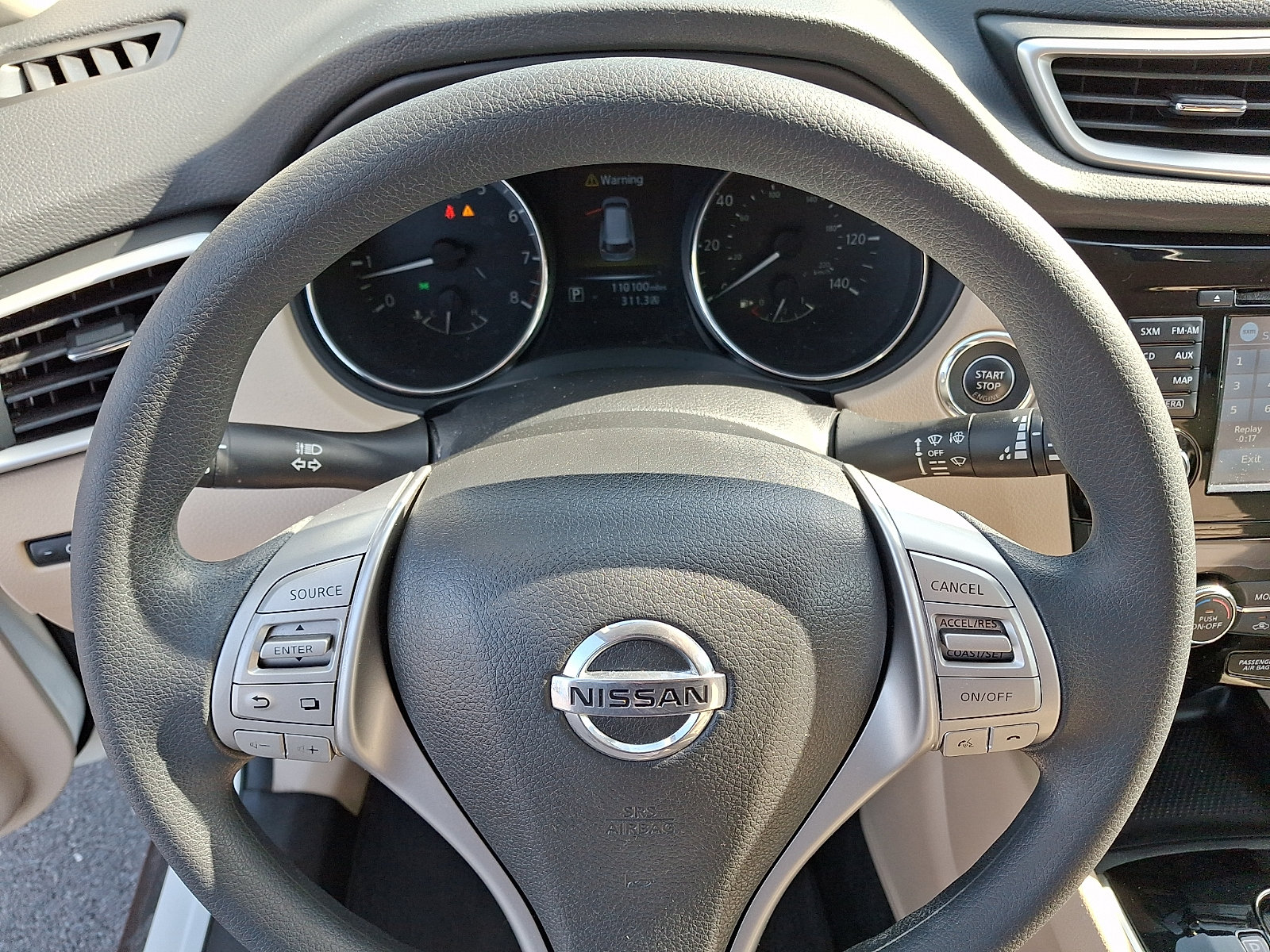 Used 2016 Nissan Rogue SV w/ SV Premium Package AWD/4WD image 19