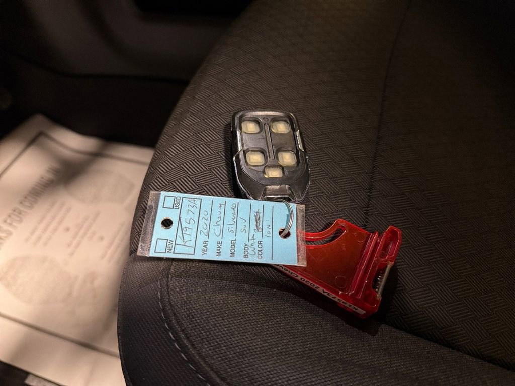 Used 2020 Chevrolet Silverado 1500 LT Trail Boss image 32