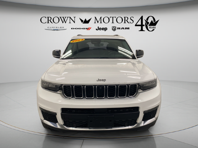 Used 2023 Jeep Grand Cherokee L Limited w/ Luxury Tech Group II AWD/4WD image 10