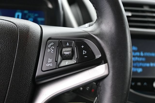 Used 2016 Chevrolet Trax LT w/ LT Sun and Sound Package FWD image 29