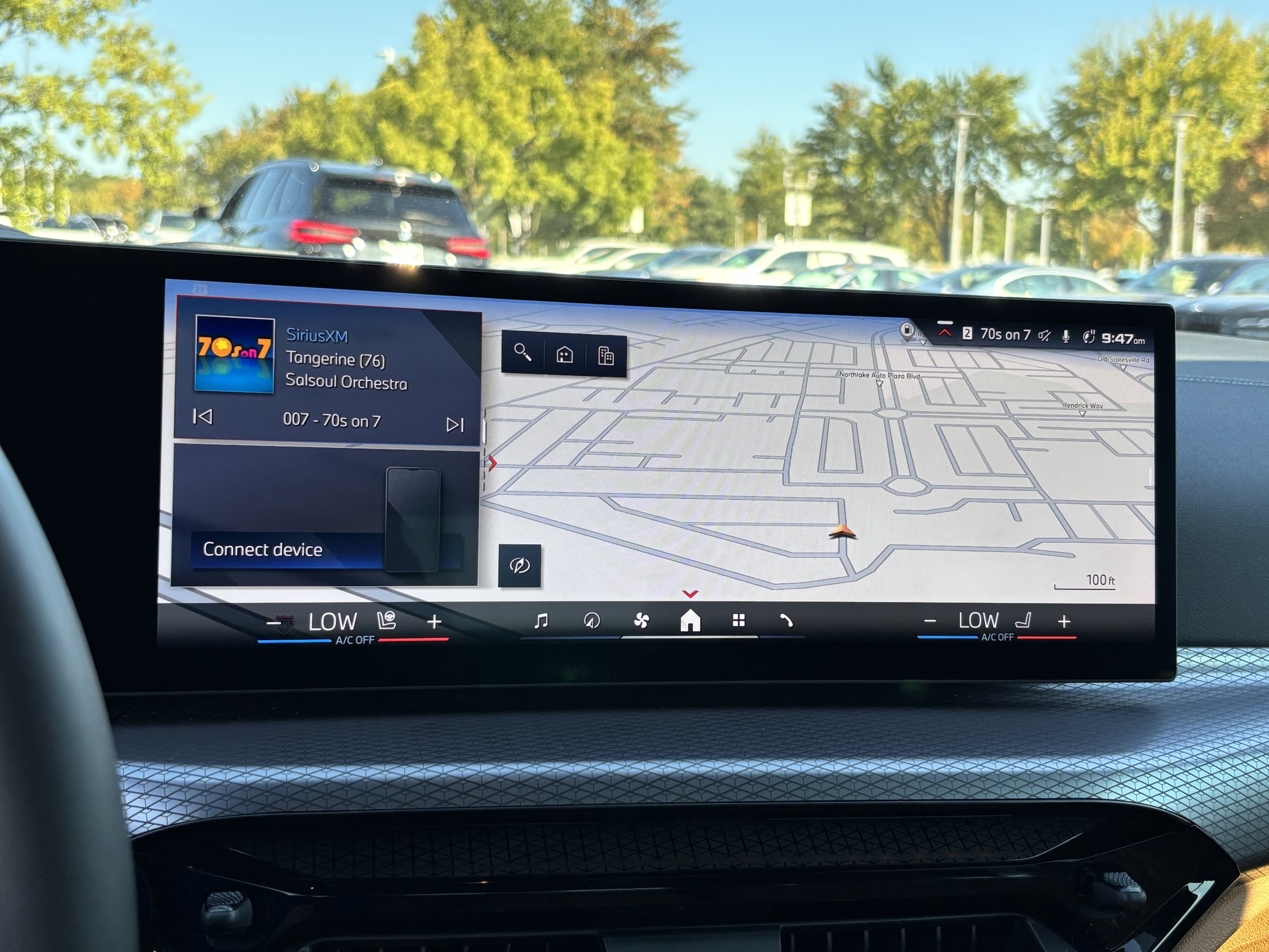 Certified 2025 BMW M440i Convertible w/ Premium Package RWD image 24