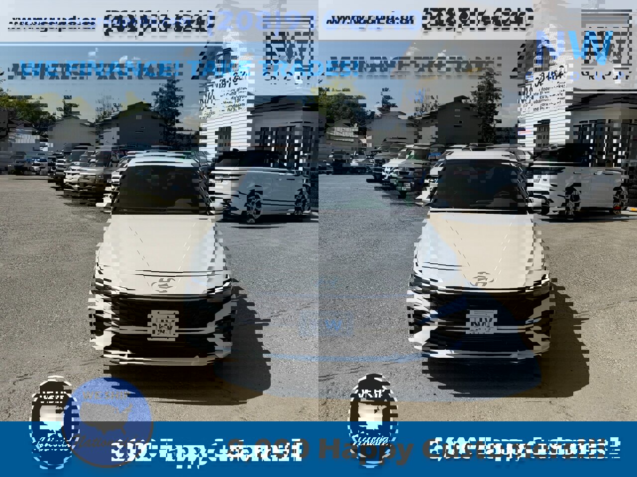 Used 2024 Hyundai Elantra SE image 2