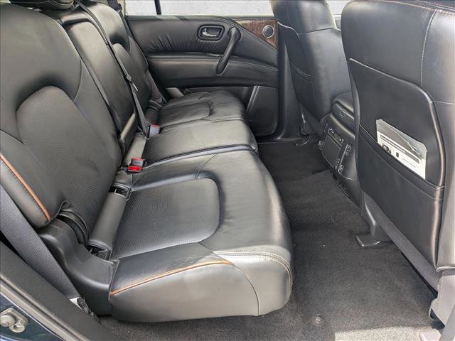 Used 2019 Nissan Armada Platinum w/ Interior Lighting Package image 28