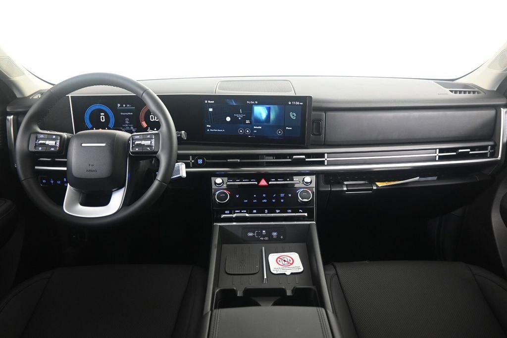 Used 2025 Hyundai Santa Fe XRT w/ Tow & Go Package image 14