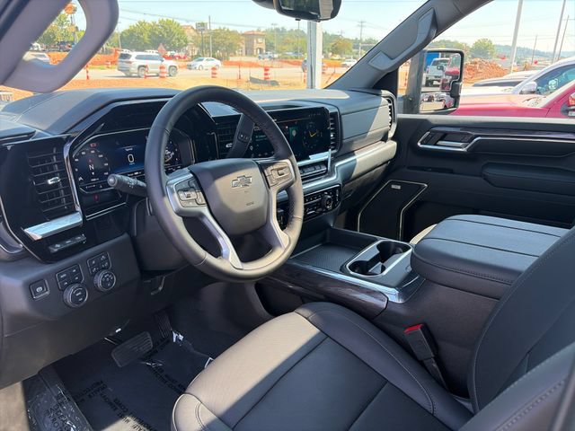 Used 2024 Chevrolet Silverado 2500 LTZ w/ LTZ Plus Package AWD/4WD image 28