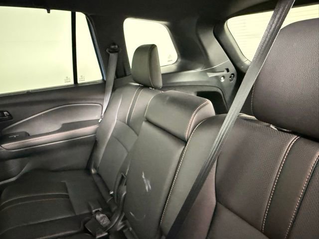 Used 2025 Honda Passport TrailSport image 41