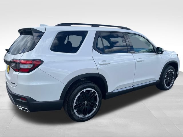 New 2026 Honda Pilot Touring image 8