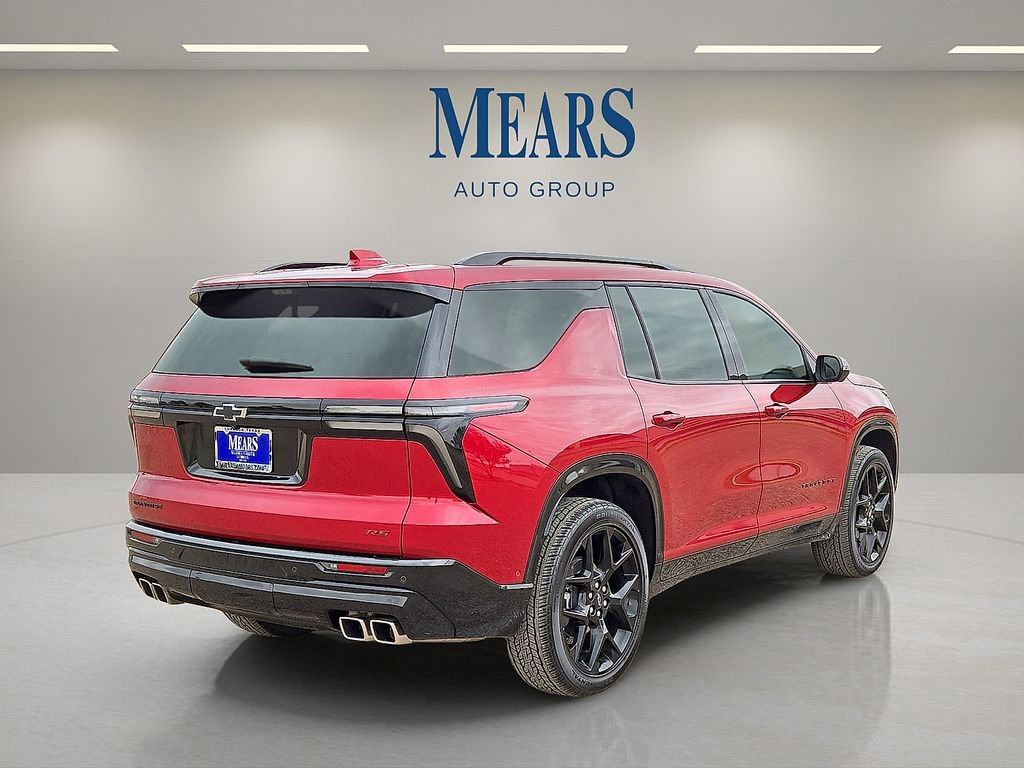 Used 2025 Chevrolet Traverse RS image 5