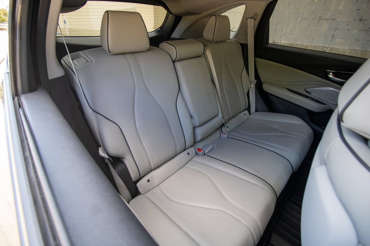 Used 2019 Acura RDX w/ Advance Package AWD/4WD image 14