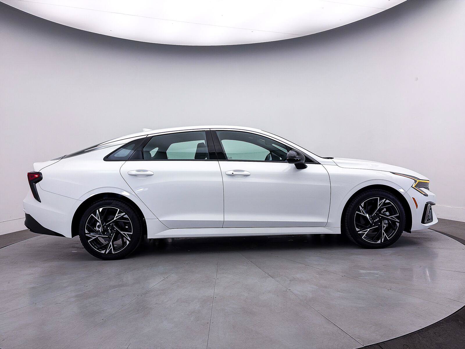 Used 2025 Kia K5 GT-Line FWD image 36