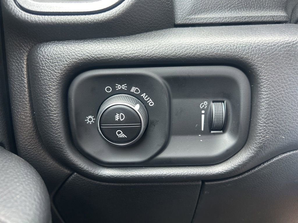New 2025 RAM 5500 Tradesman AWD/4WD image 16