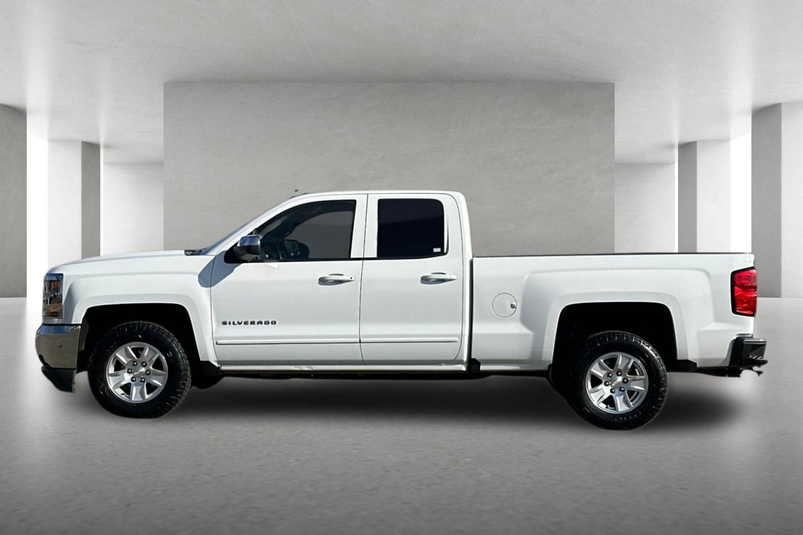 Used 2018 Chevrolet Silverado 1500 LT image 7