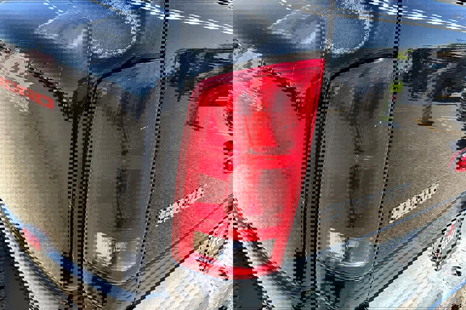 Used 2006 Dodge Ram 3500 Truck Laramie w/ Trailer Tow Group image 27