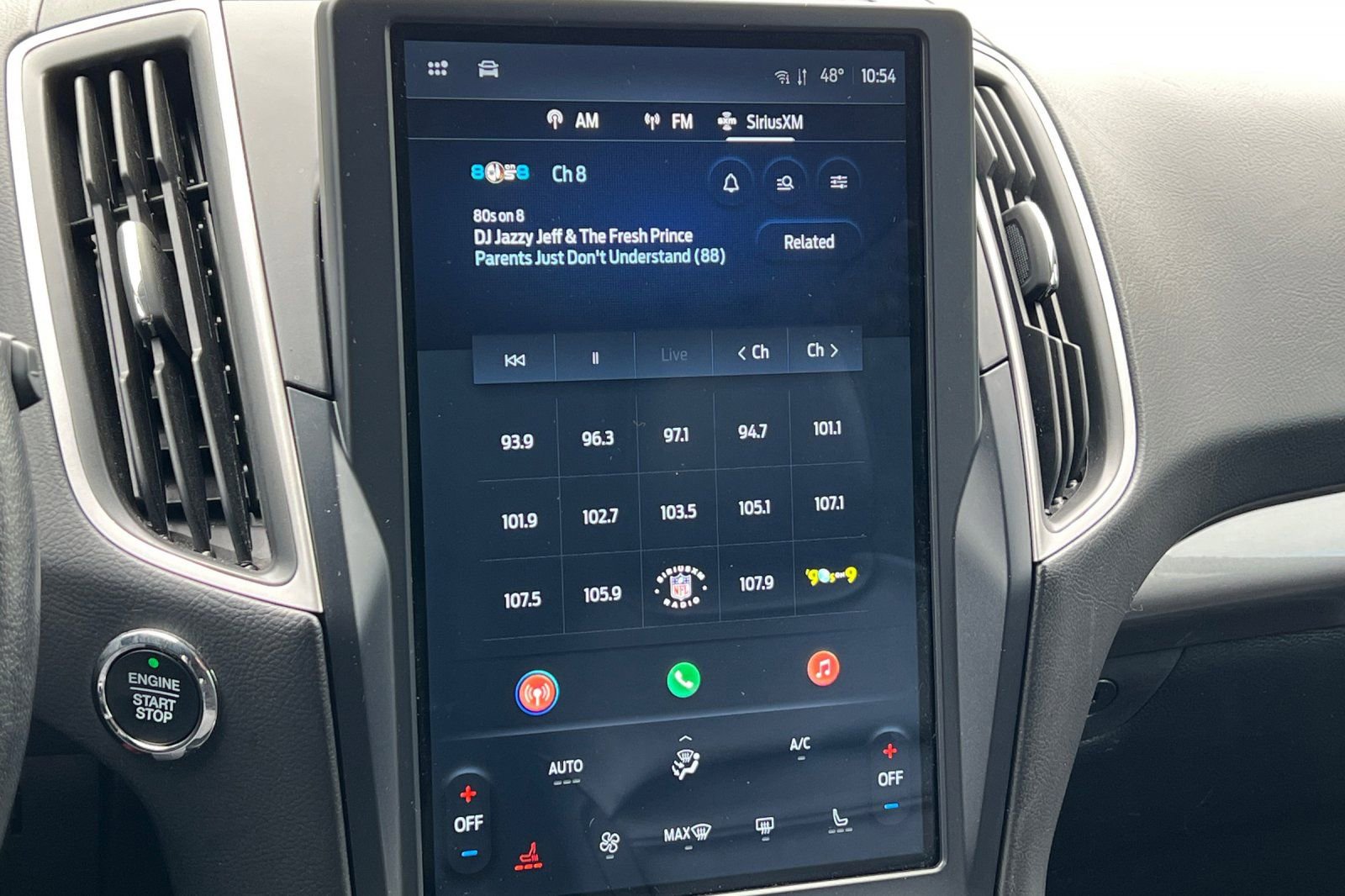 Used 2023 Ford Edge SEL image 18