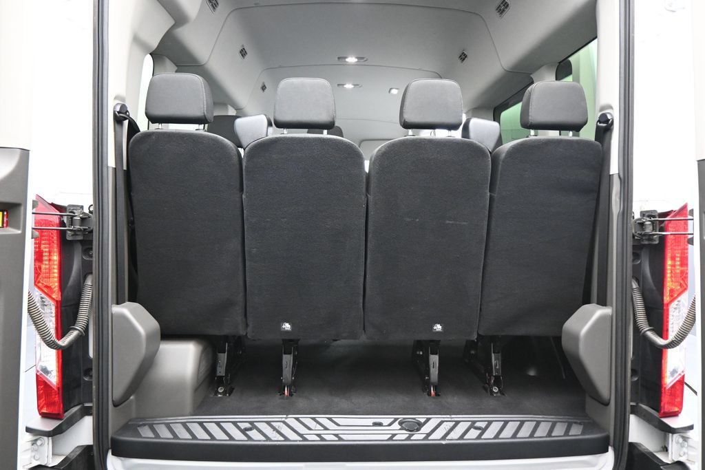 Used 2025 Ford Transit 350 XLT RWD image 26
