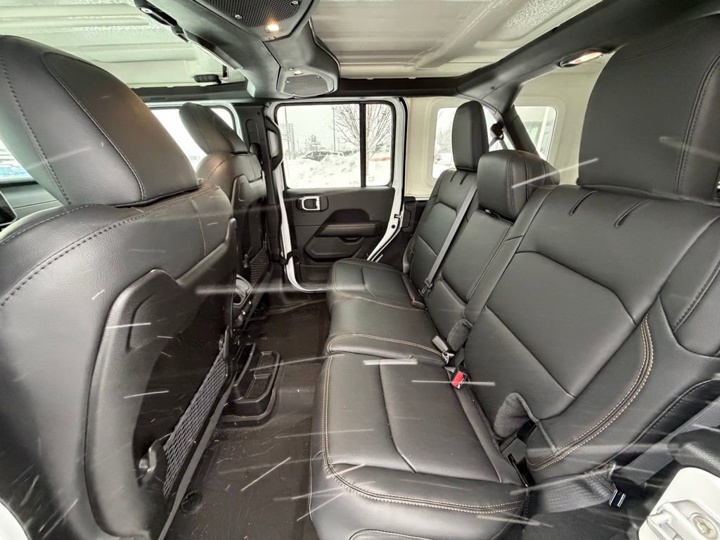 New 2026 Jeep Wrangler Unlimited Sahara AWD/4WD image 13