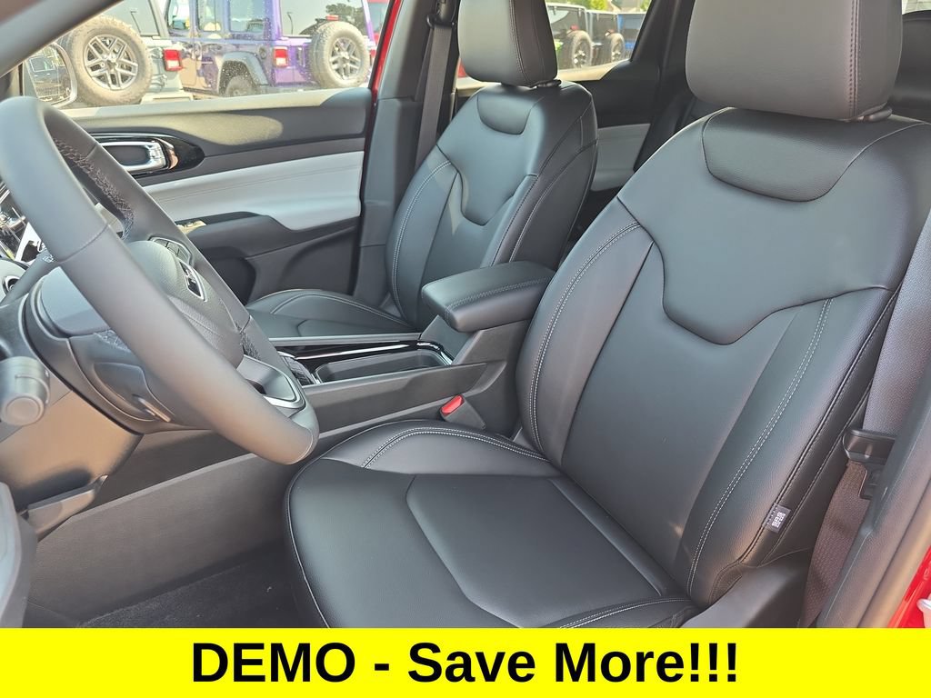 New 2026 Jeep Compass Limited AWD/4WD image 15