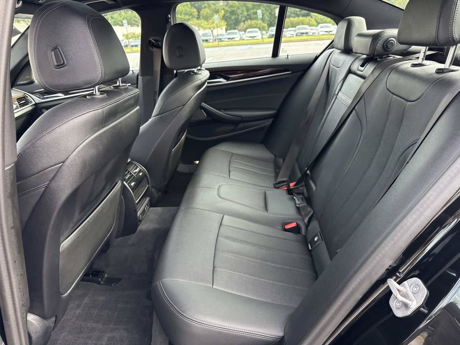 Used 2023 BMW 530i xDrive w/ Premium Package AWD/4WD image 27