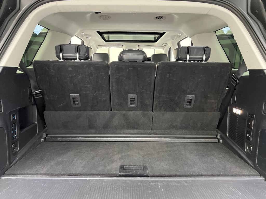 Used 2025 Ford Expedition Platinum AWD/4WD image 48